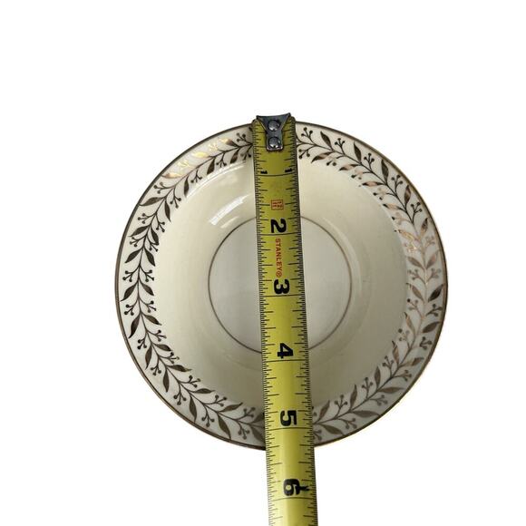 Taylor Smith & Taylor “Daphne” Cream Gold Set 8” Bowl 5” Bowl Teacup and Saucer - Picture 4 of 7